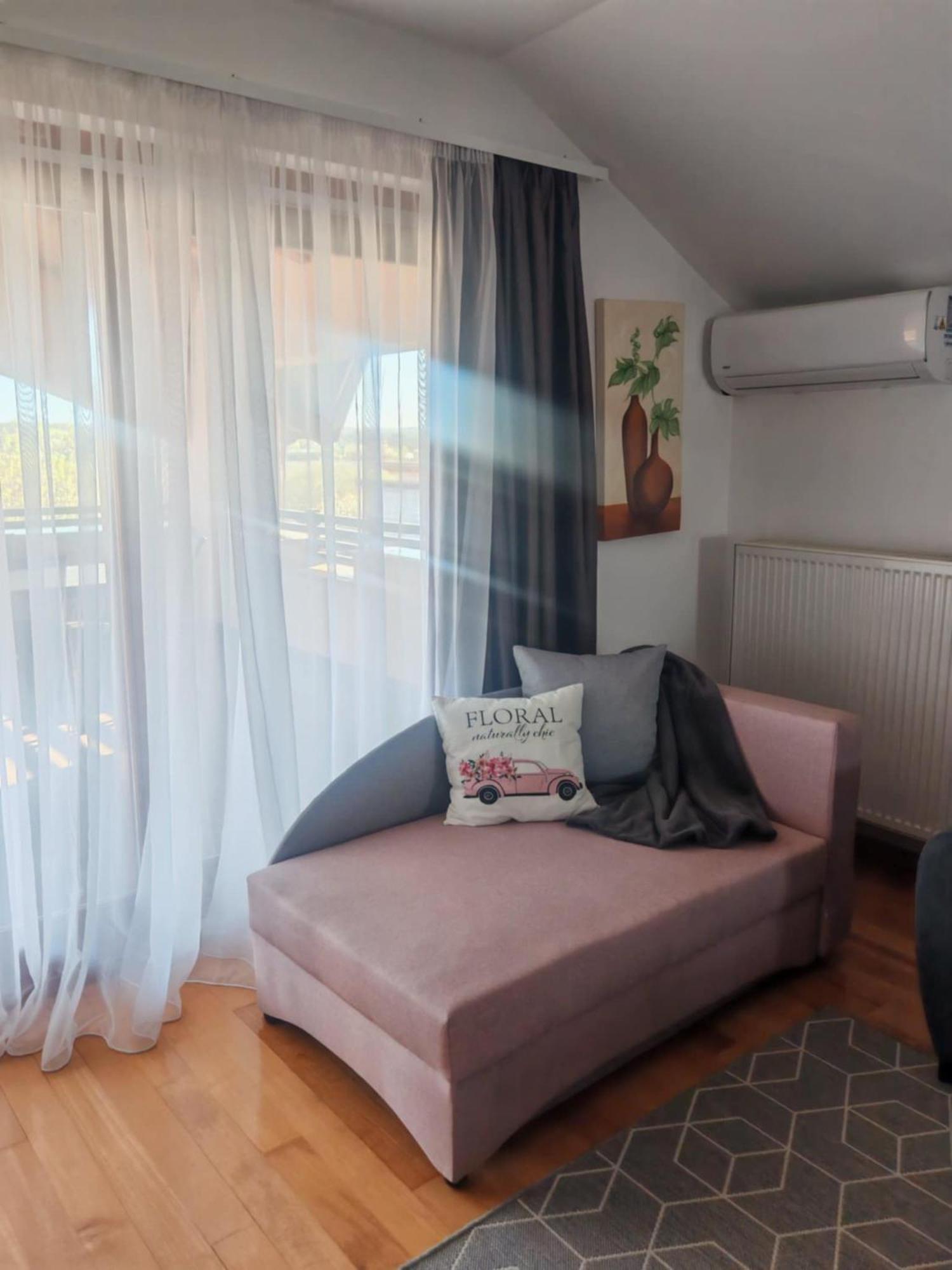 Apartman Kristian Zagreb Airport Velika Gorica Exteriér fotografie