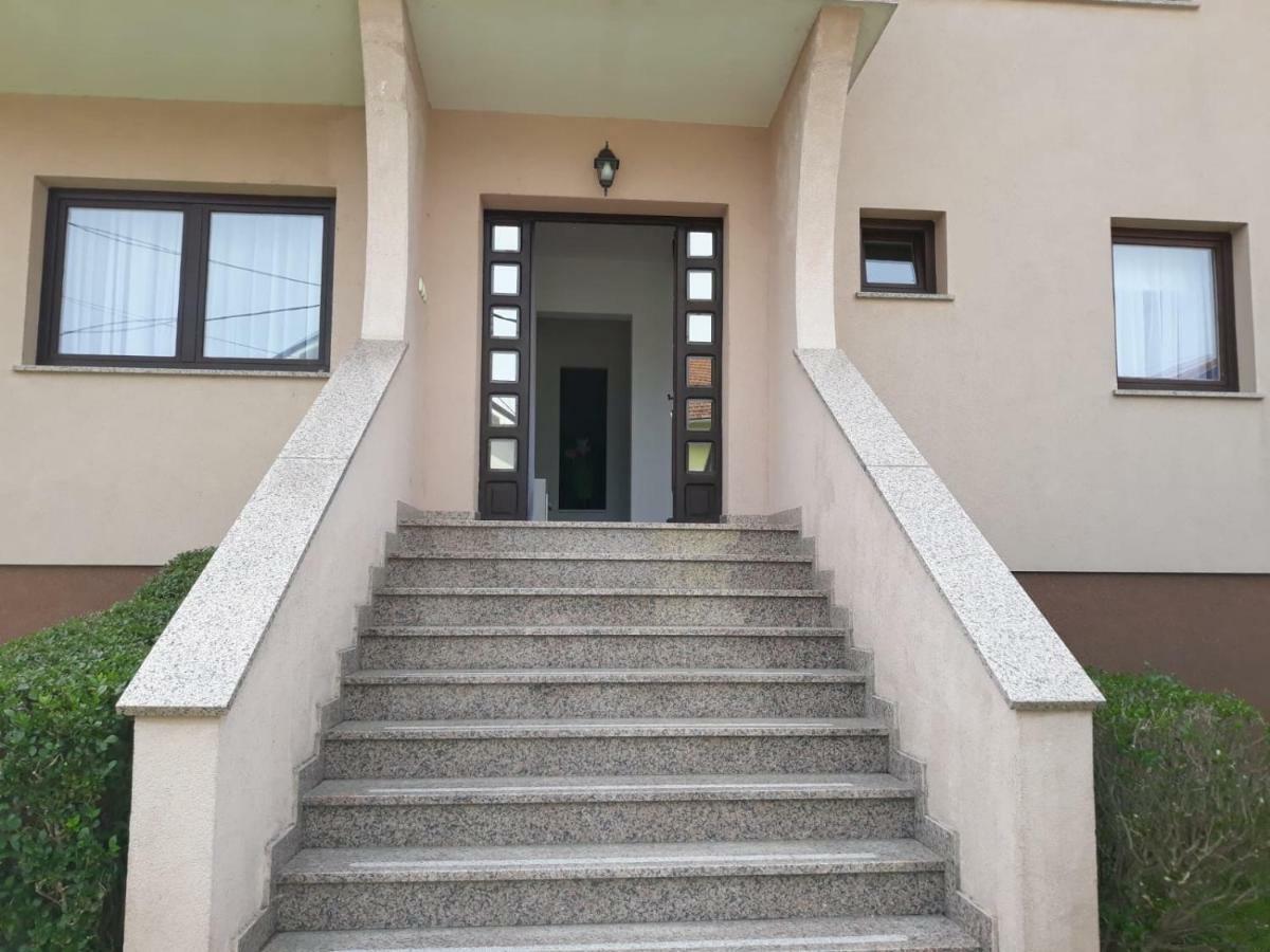 Apartman Kristian Zagreb Airport Velika Gorica Exteriér fotografie
