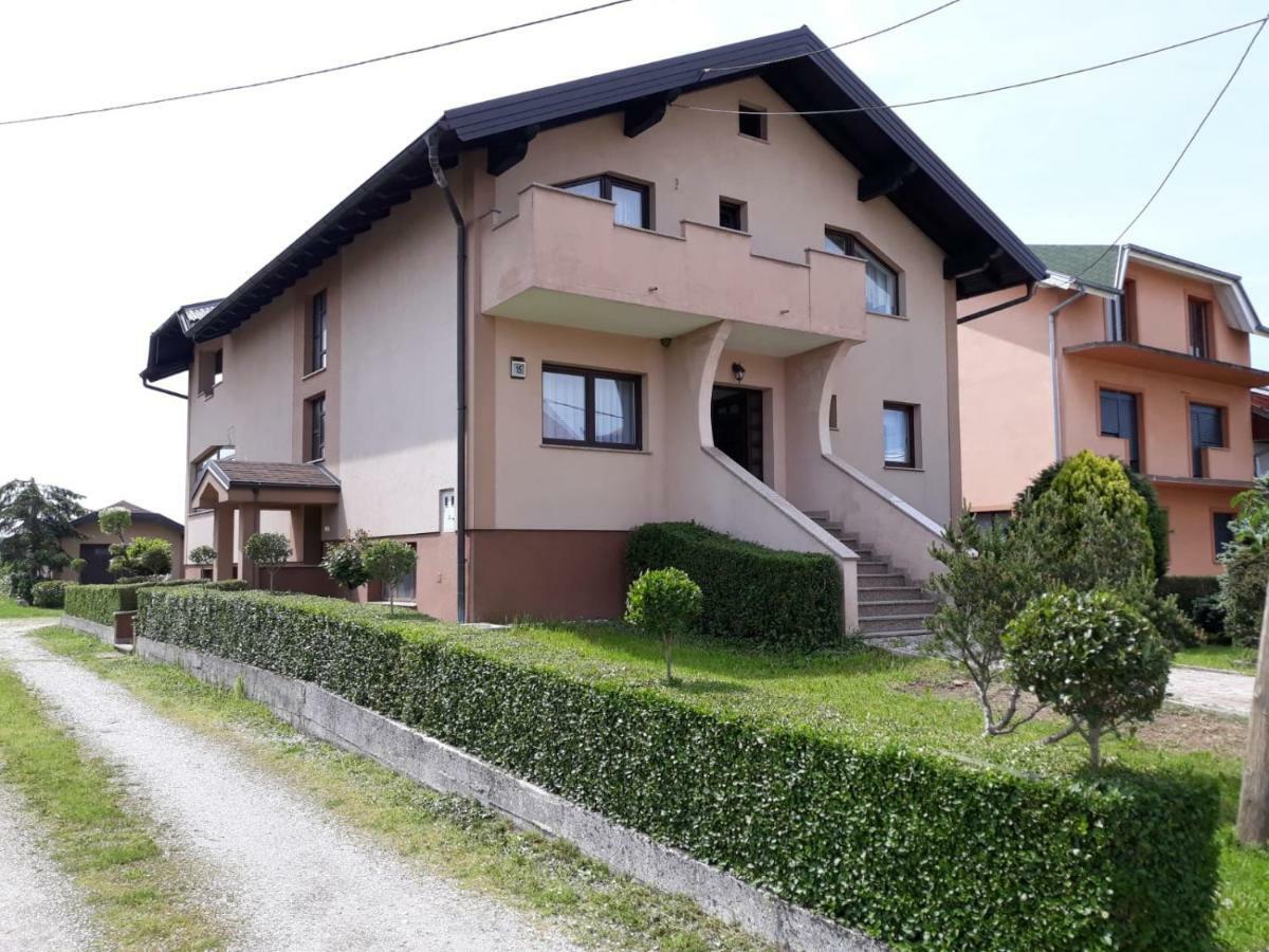 Apartman Kristian Zagreb Airport Velika Gorica Exteriér fotografie